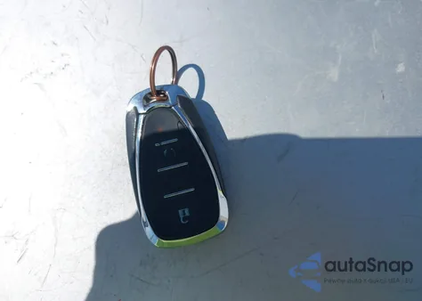 2018 Chevrolet Equinox Ls z USA, uszkodzony, nr VIN 3GNAXHEV6JS532387